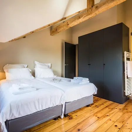 Villa Sleeps 10 Pool Wifi Biarritz