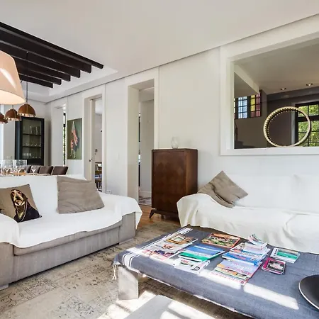 Sleeps 10 Pool Wifi